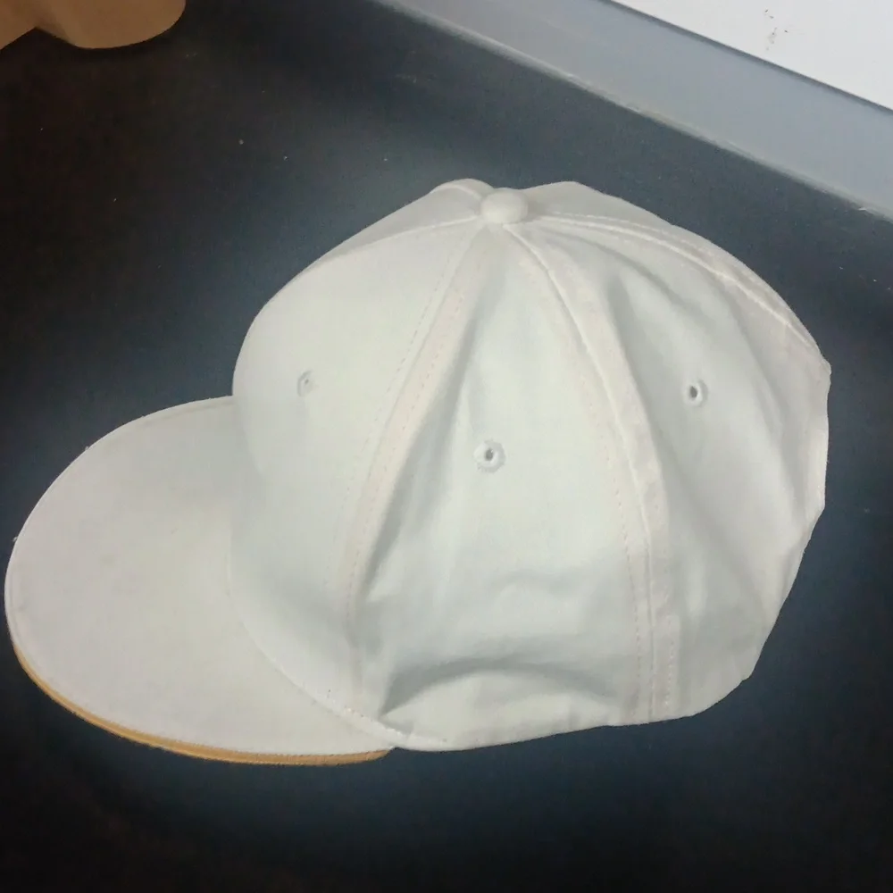 BACARDI RUMS HAT - Picture 2 of 6